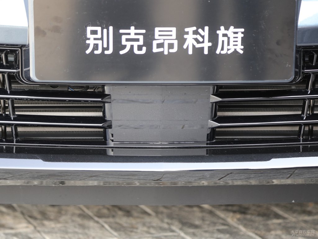 黯影灰昂科旗車頭外觀圖片