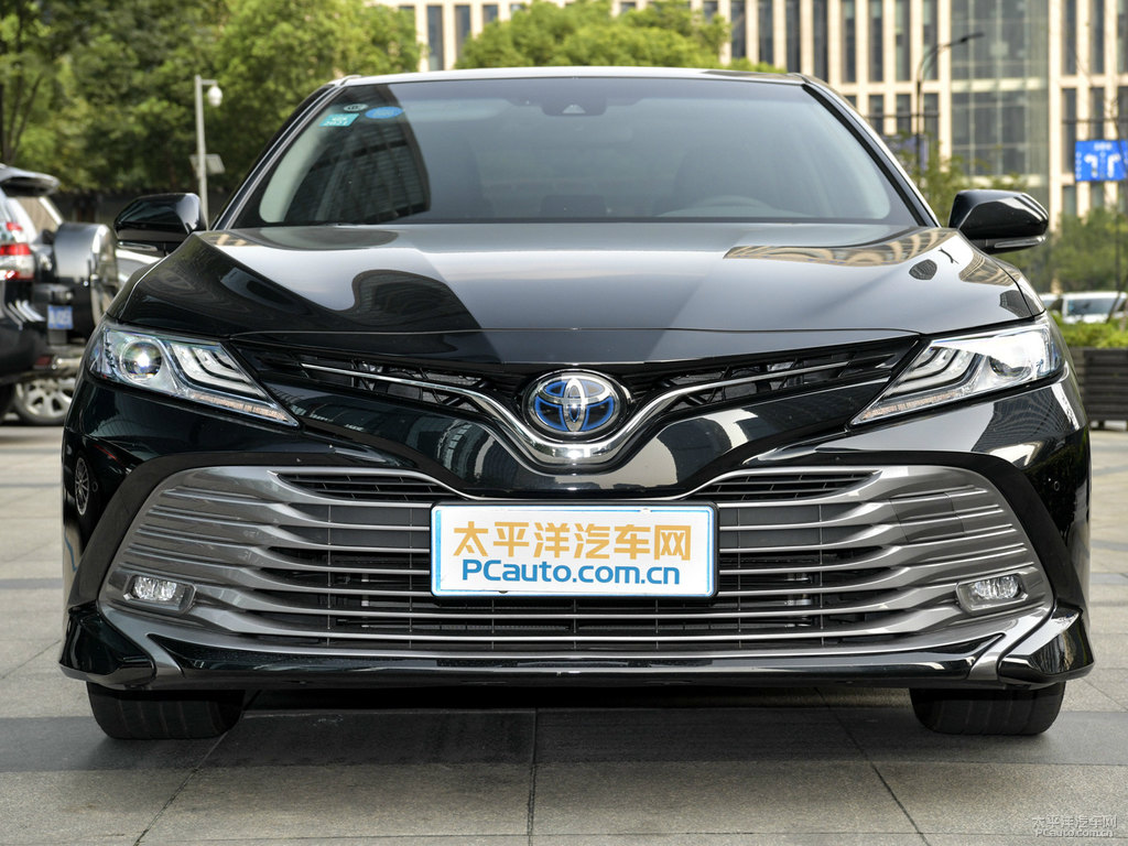 墨晶黑凱美瑞車頭外觀圖片