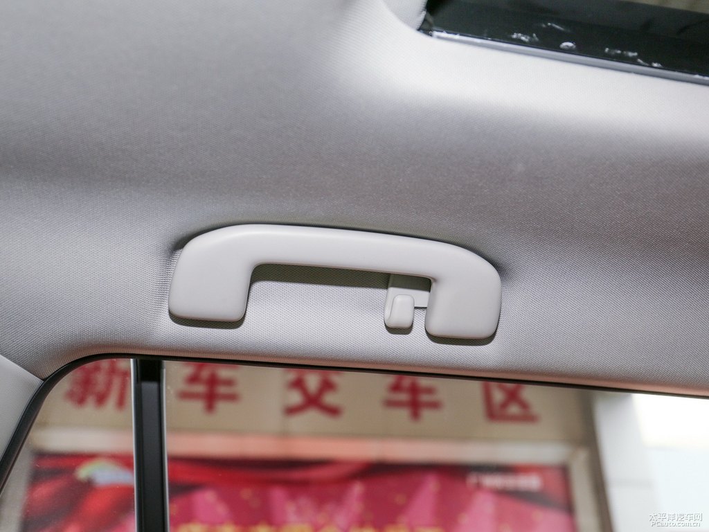 鈦晶灰RAV4榮放車廂內(nèi)飾圖片