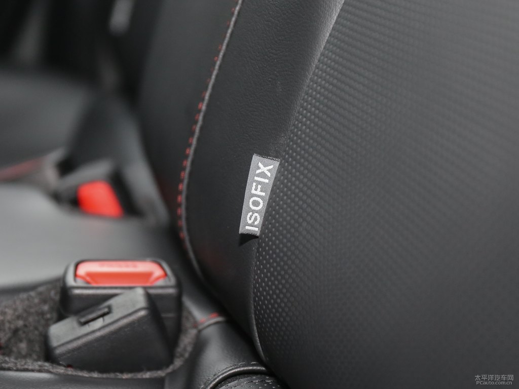 天際白YARiS L 致炫X座椅內(nèi)飾圖片