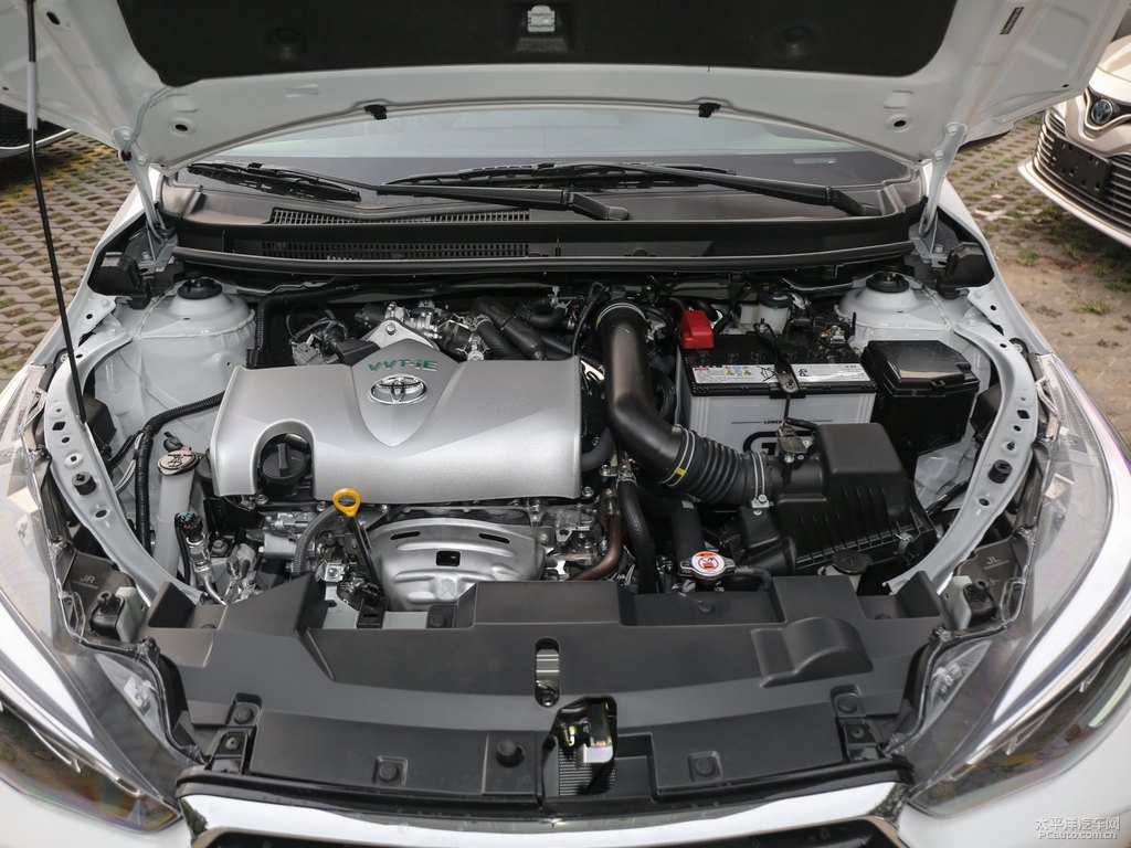 天際白YARiS L 致炫X發(fā)動(dòng)機(jī)其它細(xì)節(jié)圖片