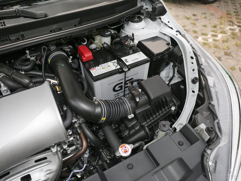 天際白YARiS L 致炫X發(fā)動機(jī)其它細(xì)節(jié)圖片