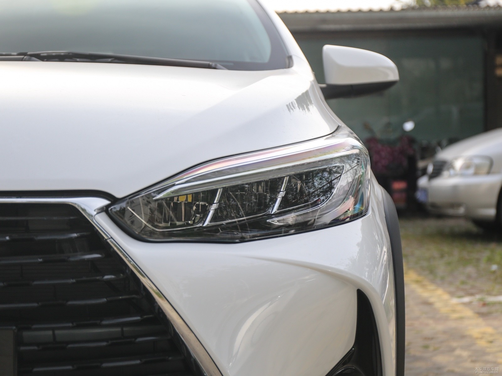 YARiS L 致炫X外觀高清大圖