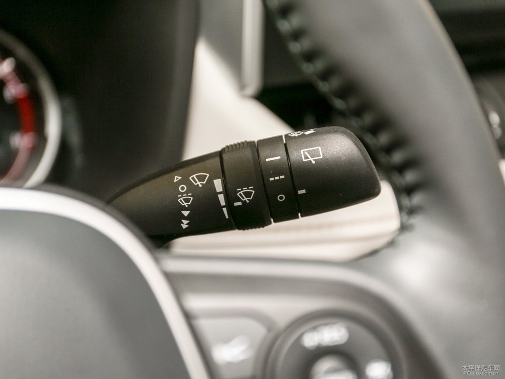 米蘭卡其RAV4榮放中控內(nèi)飾圖片