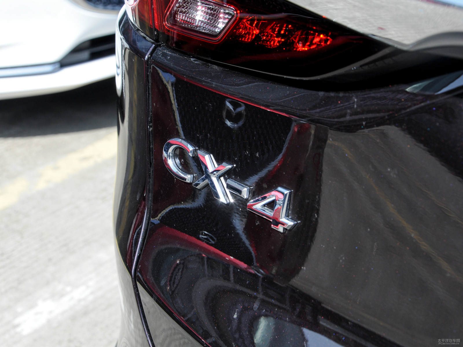 馬自達(dá)CX-4外觀高清大圖