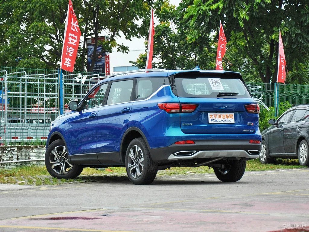 長(zhǎng)安歐尚科賽車(chē)展高清大圖