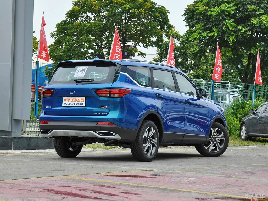 長安歐尚科賽車展高清大圖