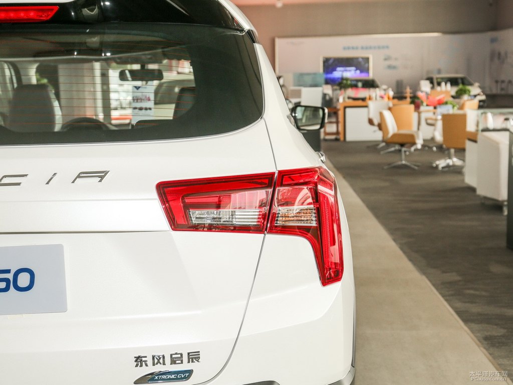 啟辰T60車尾外觀圖片