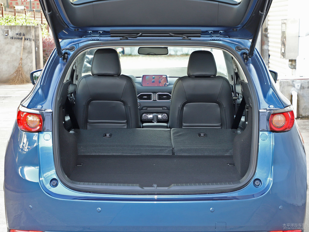 恒星藍(lán)馬自達(dá)CX-5后備廂空間圖片