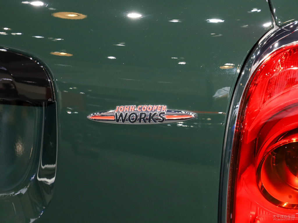 MINI JCW COUNTRYMANDƬ