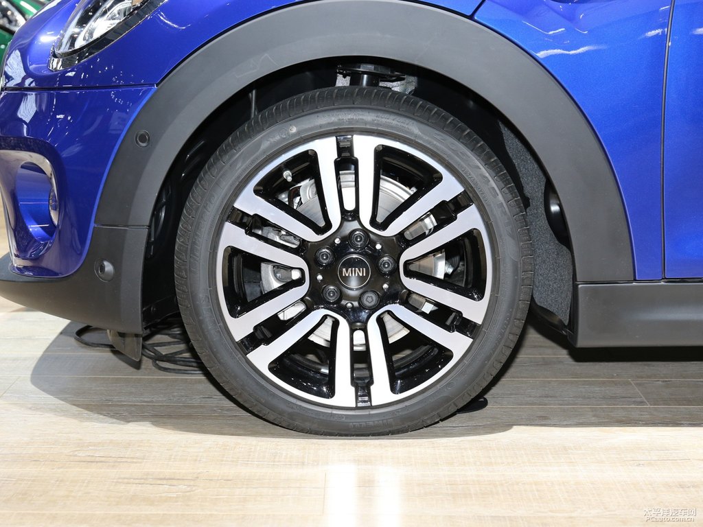 MINI CABRIODƬ