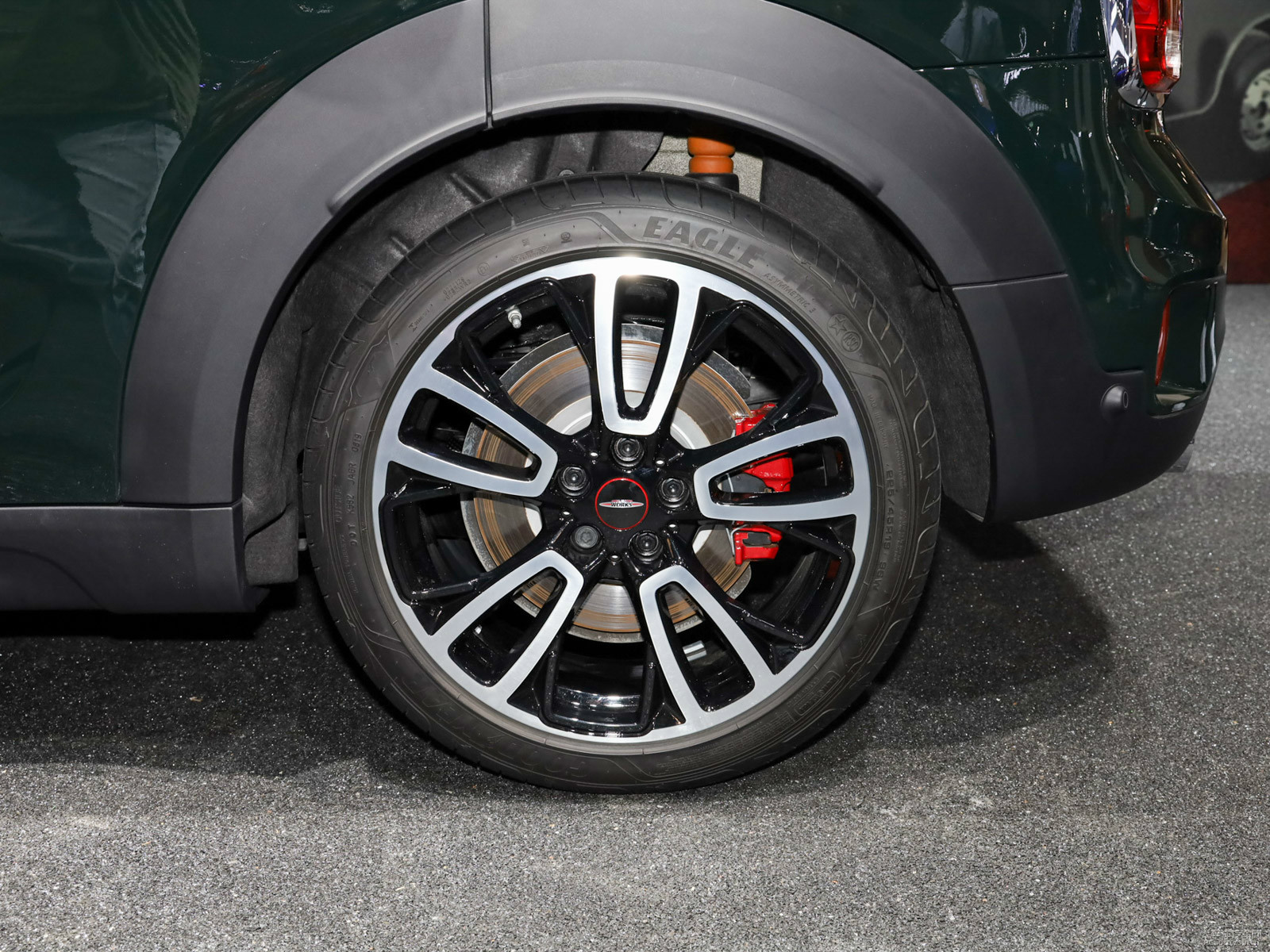 MINI JCW COUNTRYMAN外觀高清大圖