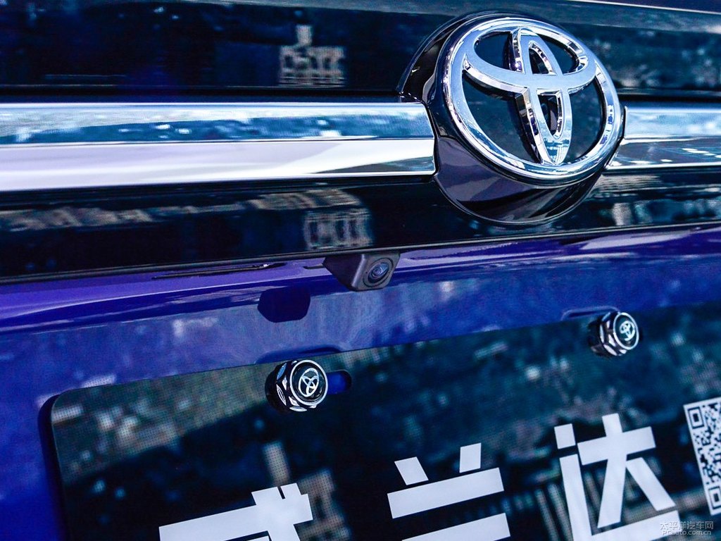 海鉆藍(lán)威蘭達(dá)車尾外觀圖片
