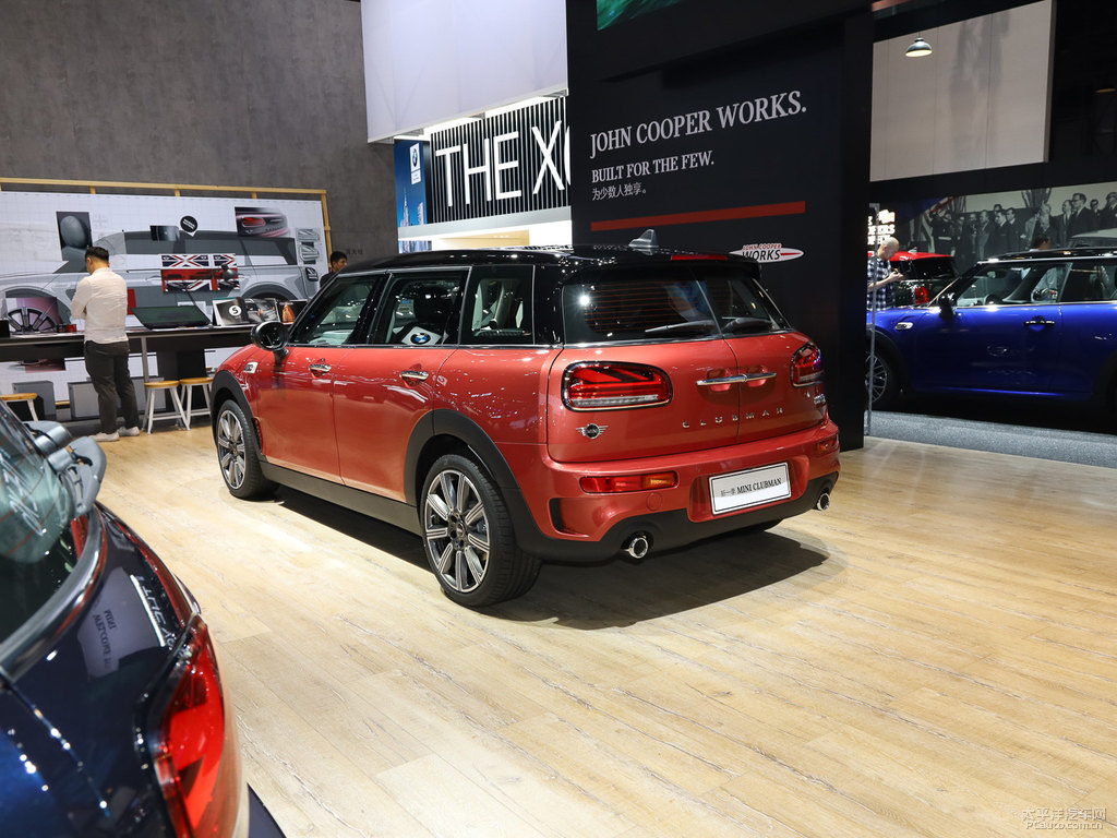 日不落紅MINI CLUBMAN整車外觀外觀圖片