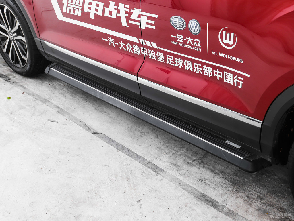 瑪雅紅T-ROC探歌車(chē)身外觀圖片