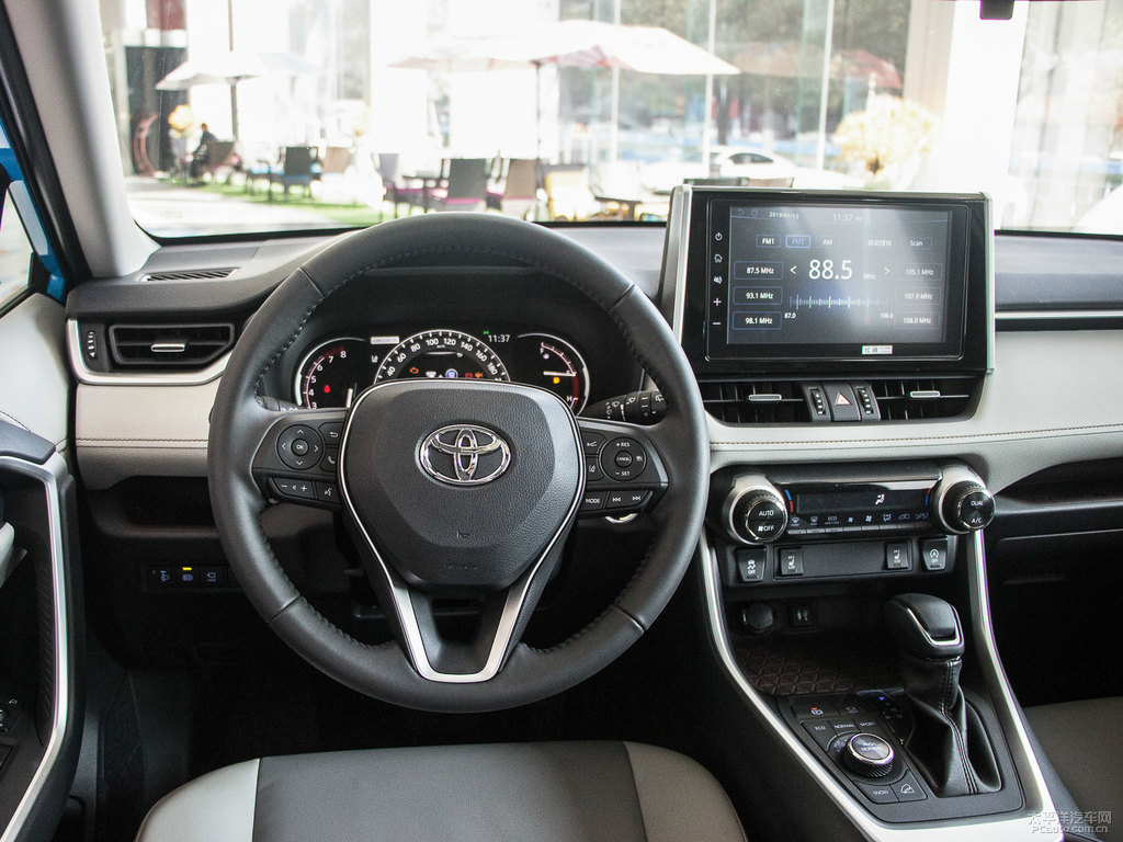 愛琴海藍RAV4榮放中控內(nèi)飾圖片