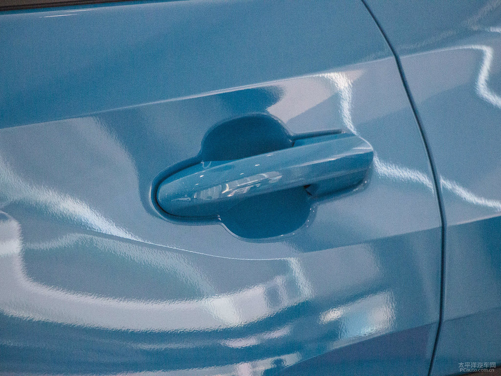 愛琴海藍(lán)RAV4榮放車身外觀圖片
