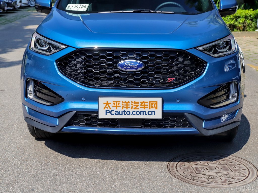 藍(lán)色銳界L車頭外觀圖片
