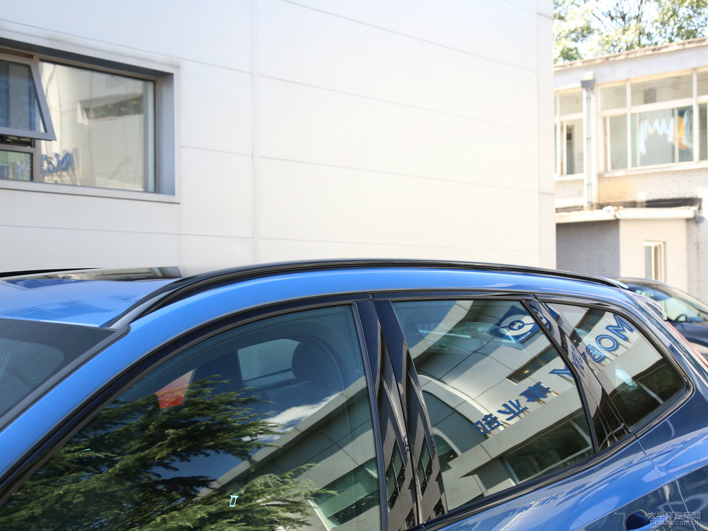 牛仔藍(lán)沃爾沃XC60車身外觀圖片