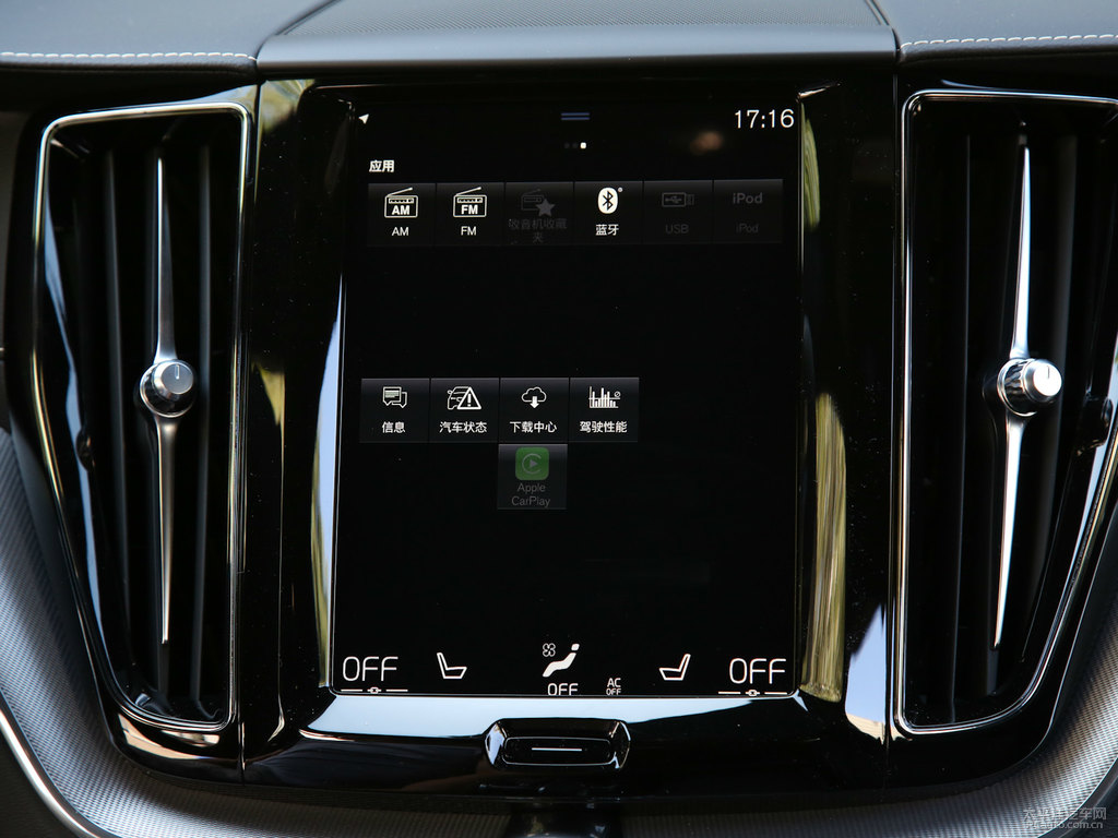牛仔藍沃爾沃XC60中控內(nèi)飾圖片