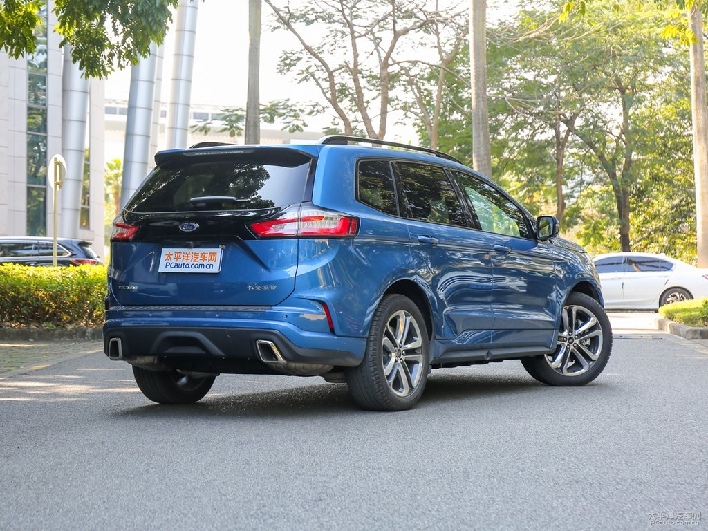 藍(lán)色銳界L整車外觀外觀圖片