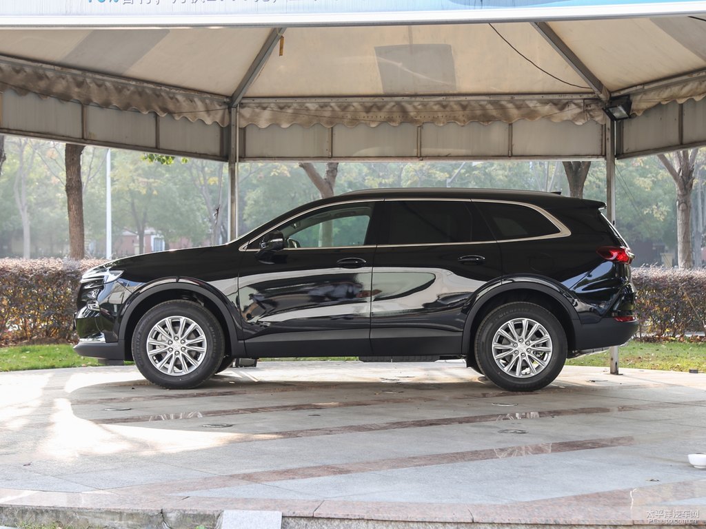 墨玉黑昂科旗整車外觀外觀圖片