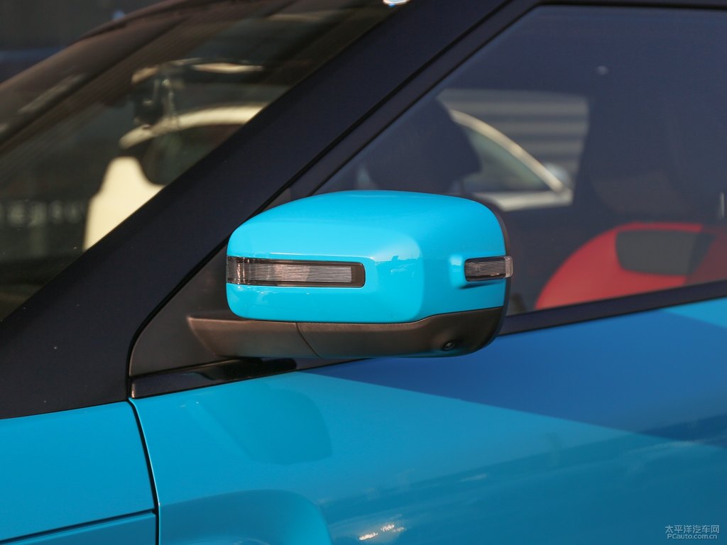 ICON藍吉利ICON車身外觀圖片