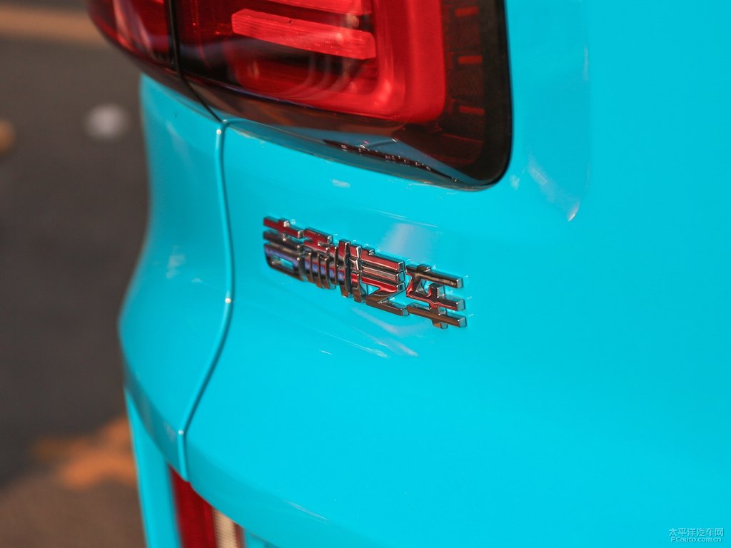 ICON藍(lán)吉利ICON車尾外觀圖片