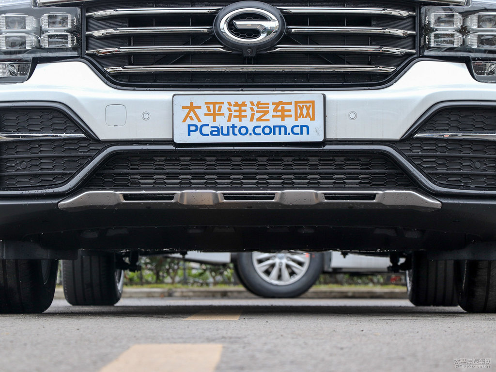 珍珠白傳祺GS8車頭外觀圖片