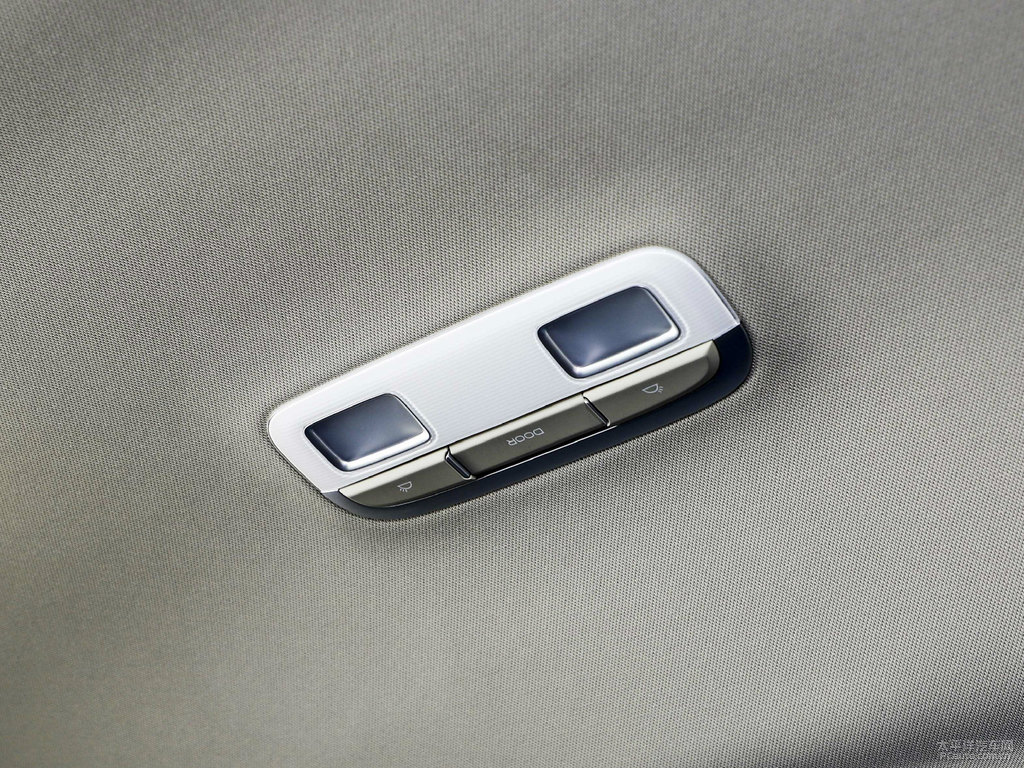 冰晶白帝豪GS車廂內(nèi)飾圖片