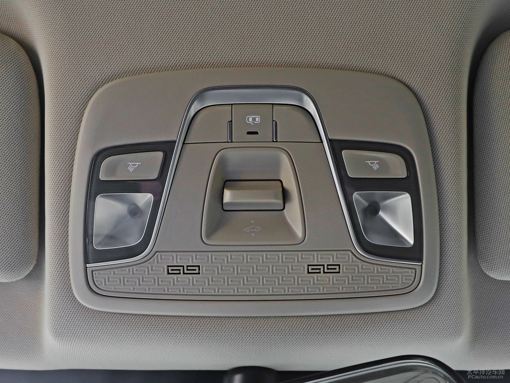 星耀藍遠景X3車廂內(nèi)飾圖片