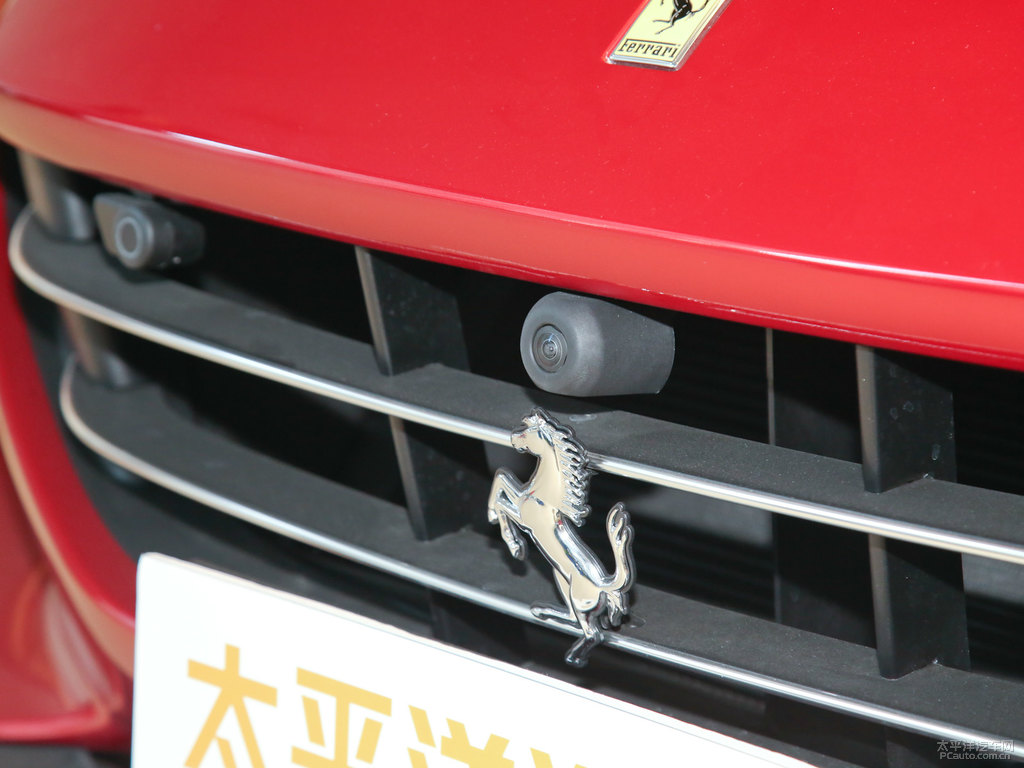 法拉利Portofino車頭外觀圖片