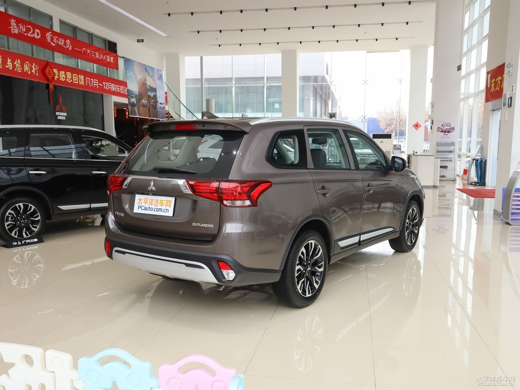 棕褐歐藍(lán)德整車外觀外觀圖片
