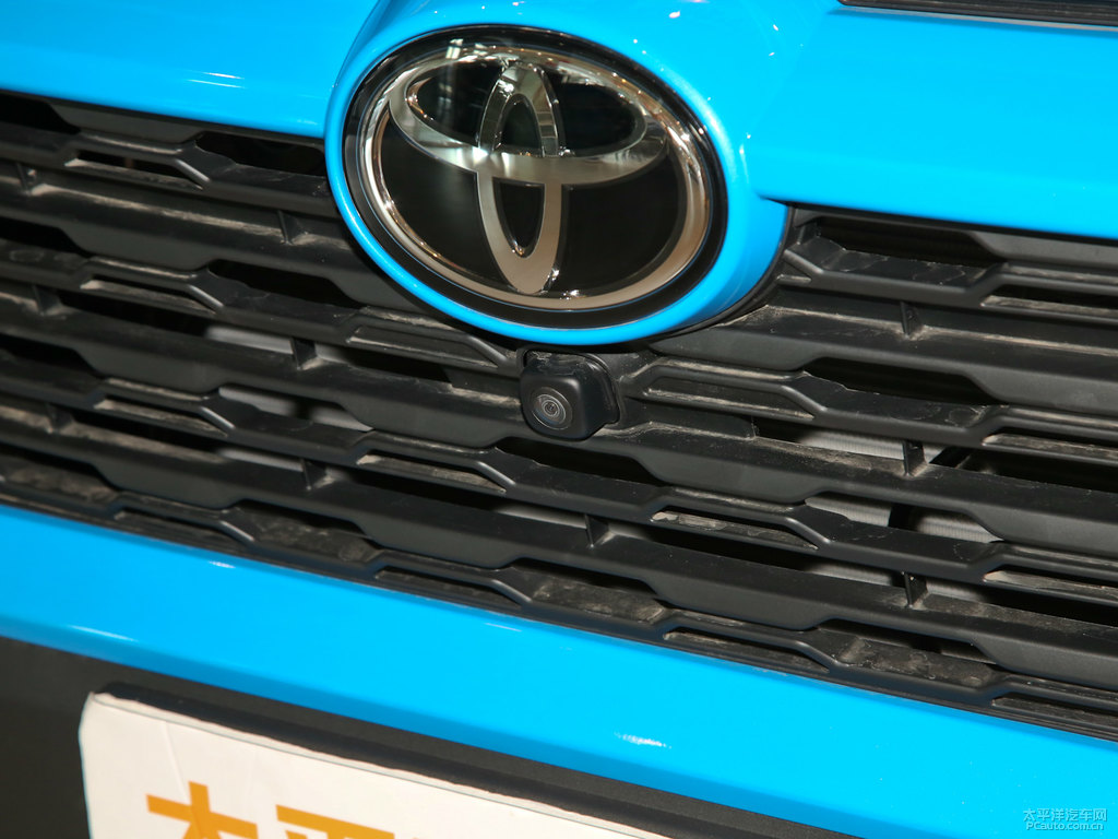 愛琴海藍RAV4榮放車頭外觀圖片