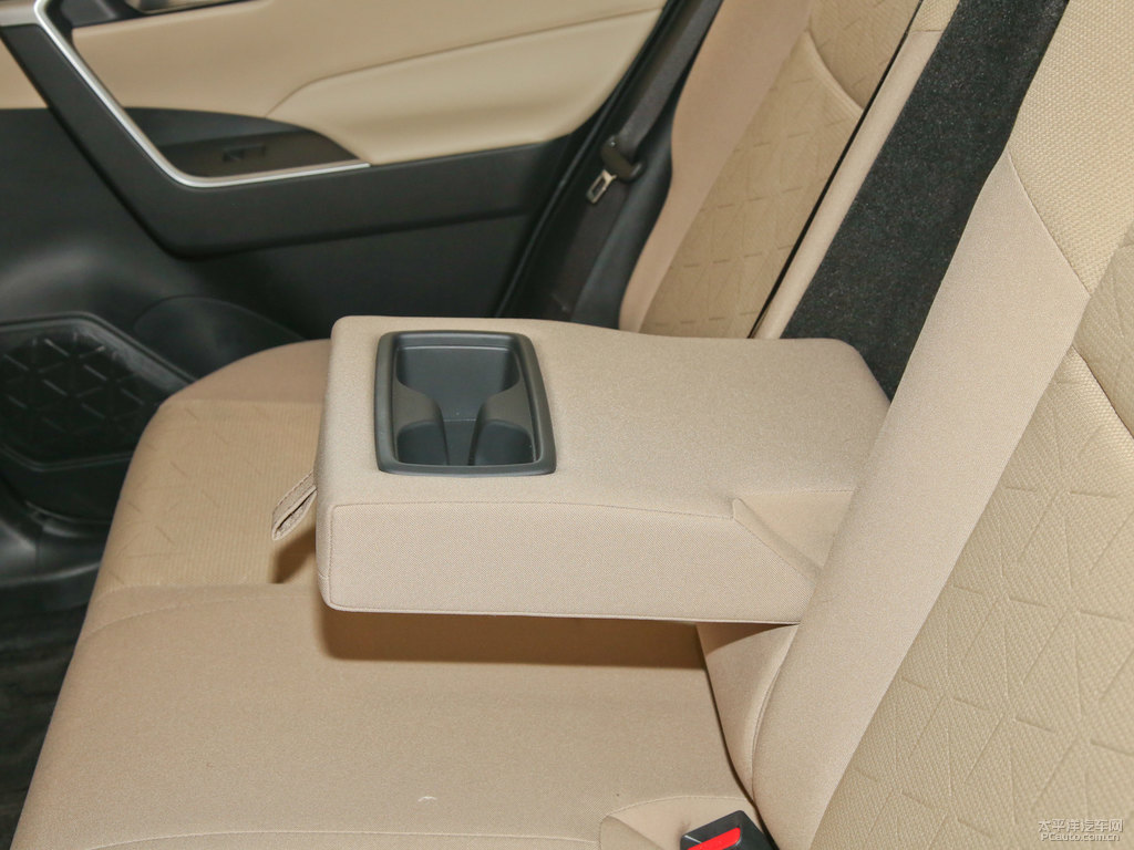 愛琴海藍(lán)RAV4榮放座椅內(nèi)飾圖片
