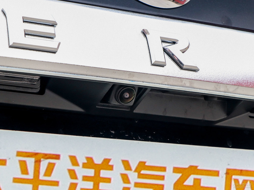 碧玉黑途達(dá)車尾外觀圖片