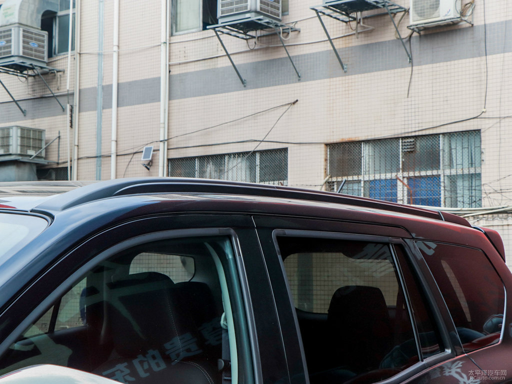 碧玉黑途達車身外觀圖片