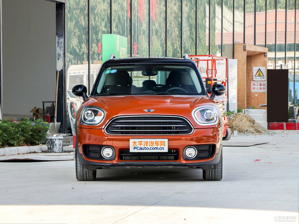 MINI COUNTRYMAN܇^^DƬ