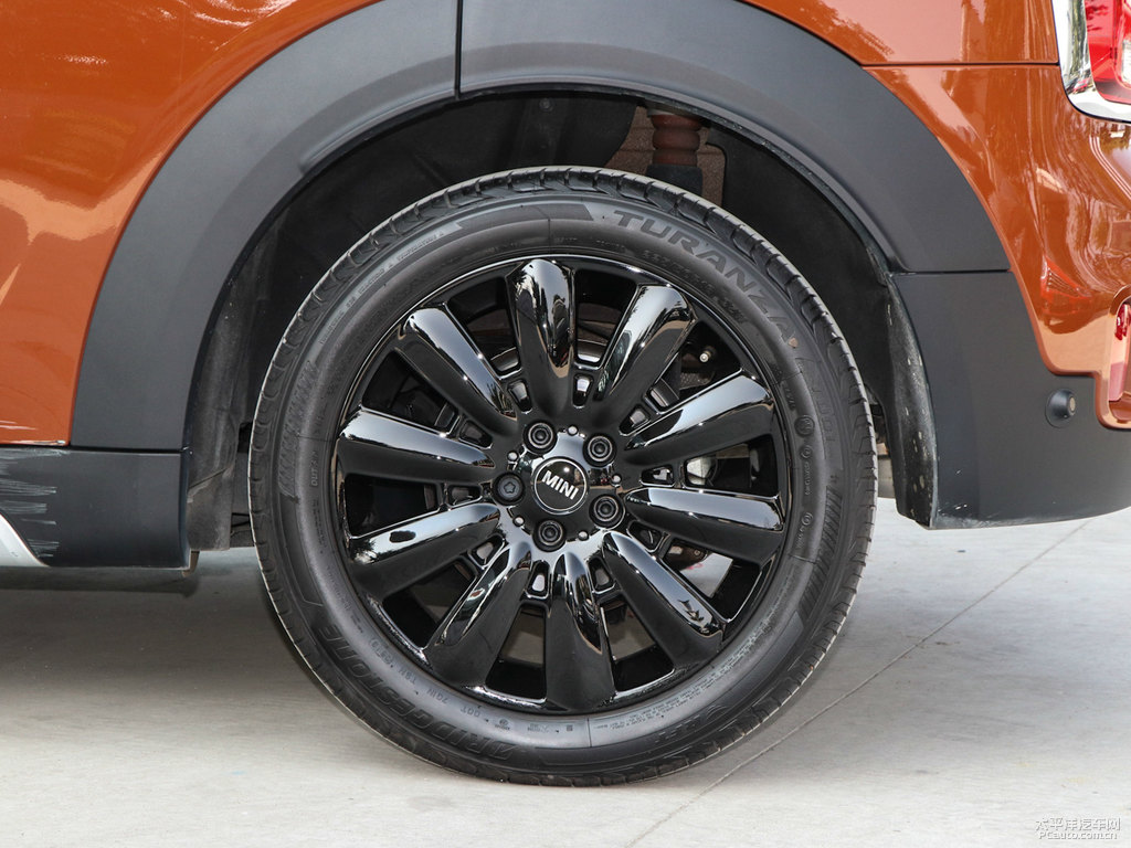 MINI COUNTRYMAN܇^DƬ