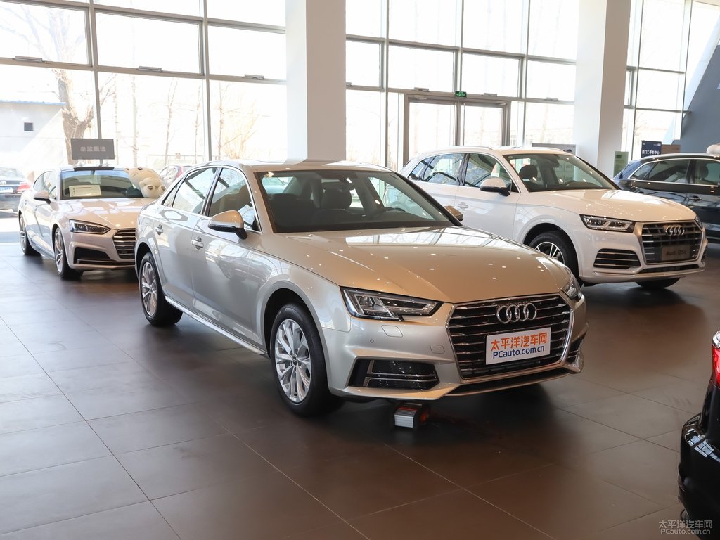 白金色奧迪A4L整車外觀外觀圖片