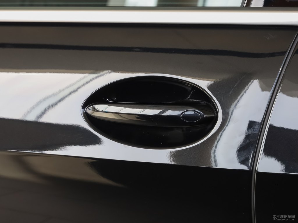 碳黑寶馬X5(進(jìn)口)車身外觀圖片