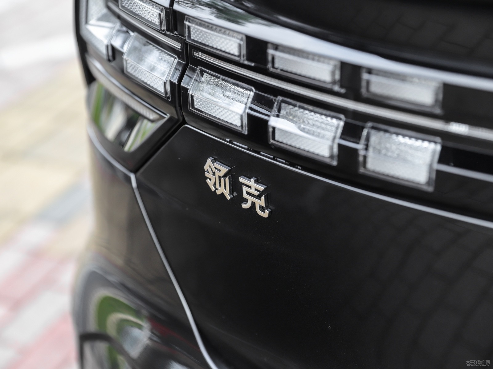領(lǐng)克05外觀高清大圖