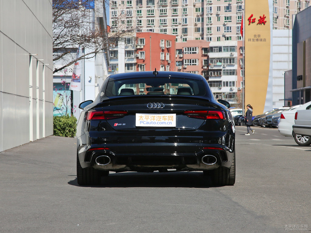 米索斯黑奧迪RS 5整車外觀外觀圖片