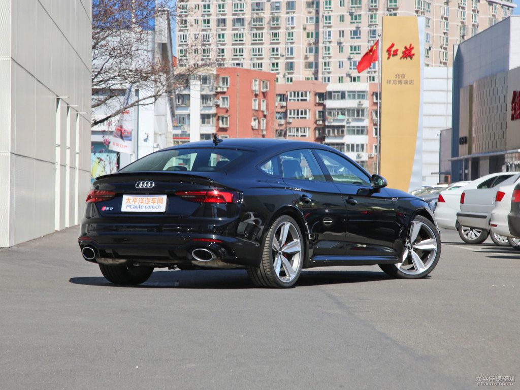 米索斯黑奧迪RS 5整車外觀外觀圖片