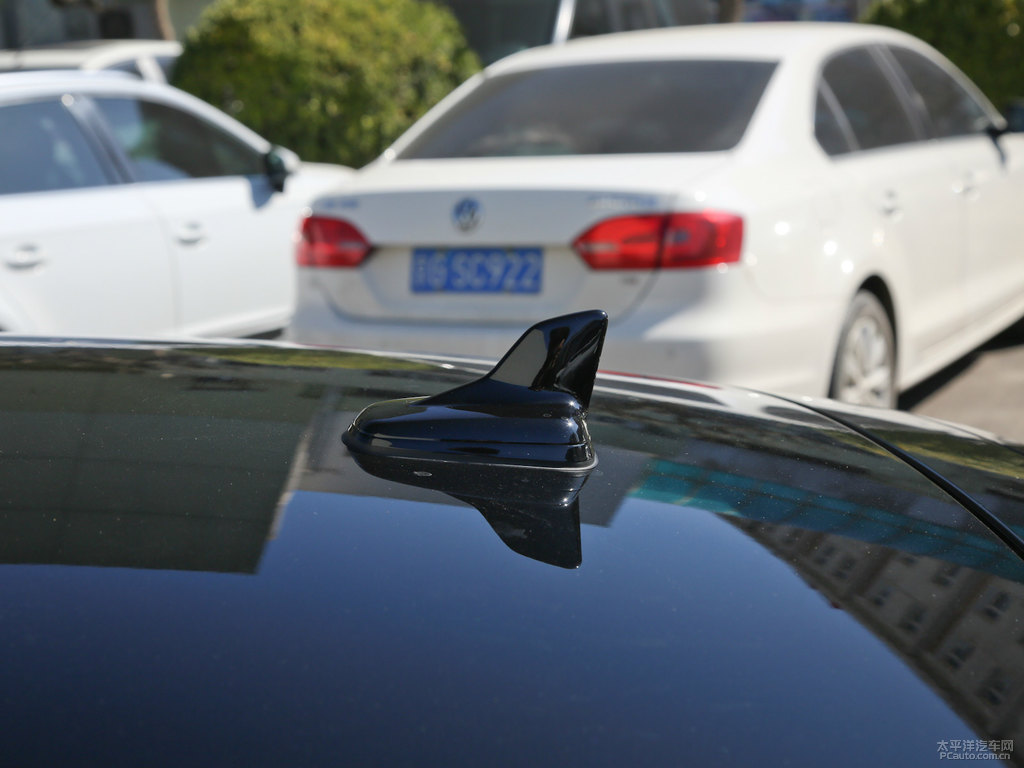 米索斯黑奧迪RS 5車身外觀圖片