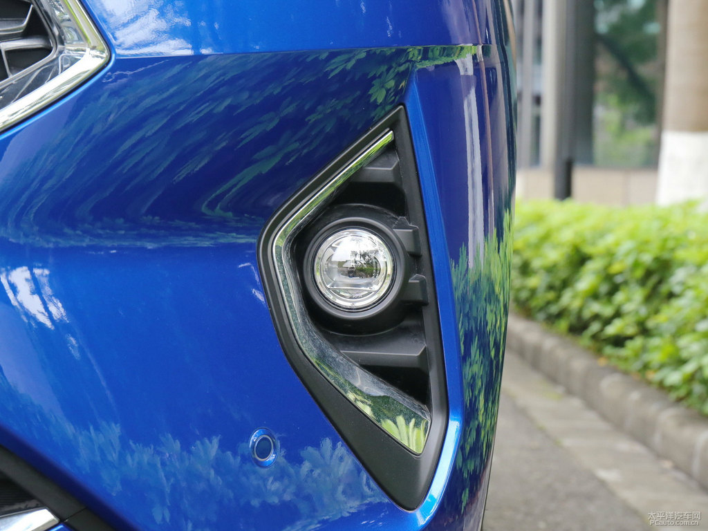深海藍(lán)哈弗F7車頭外觀圖片