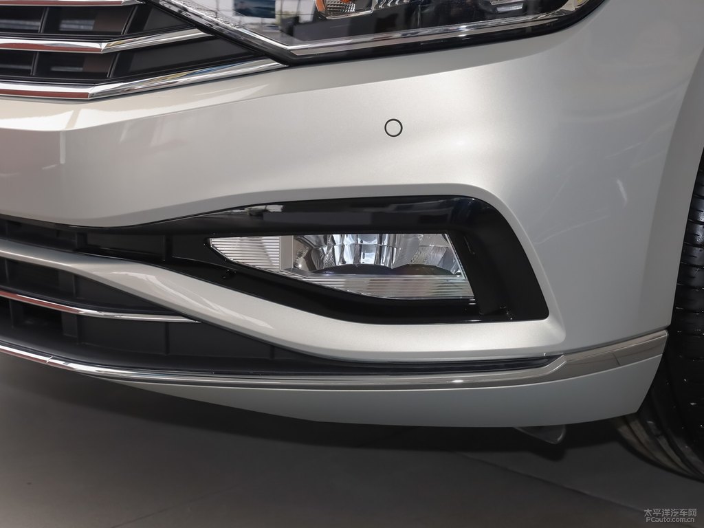 凱撒金邁騰車頭外觀圖片