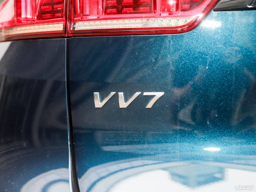 夢幻藍魏牌 VV7車尾外觀圖片