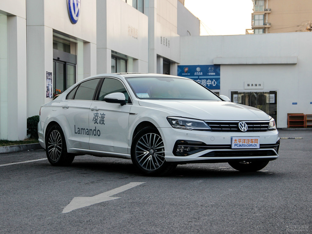 凜冽白凌渡整車外觀外觀圖片