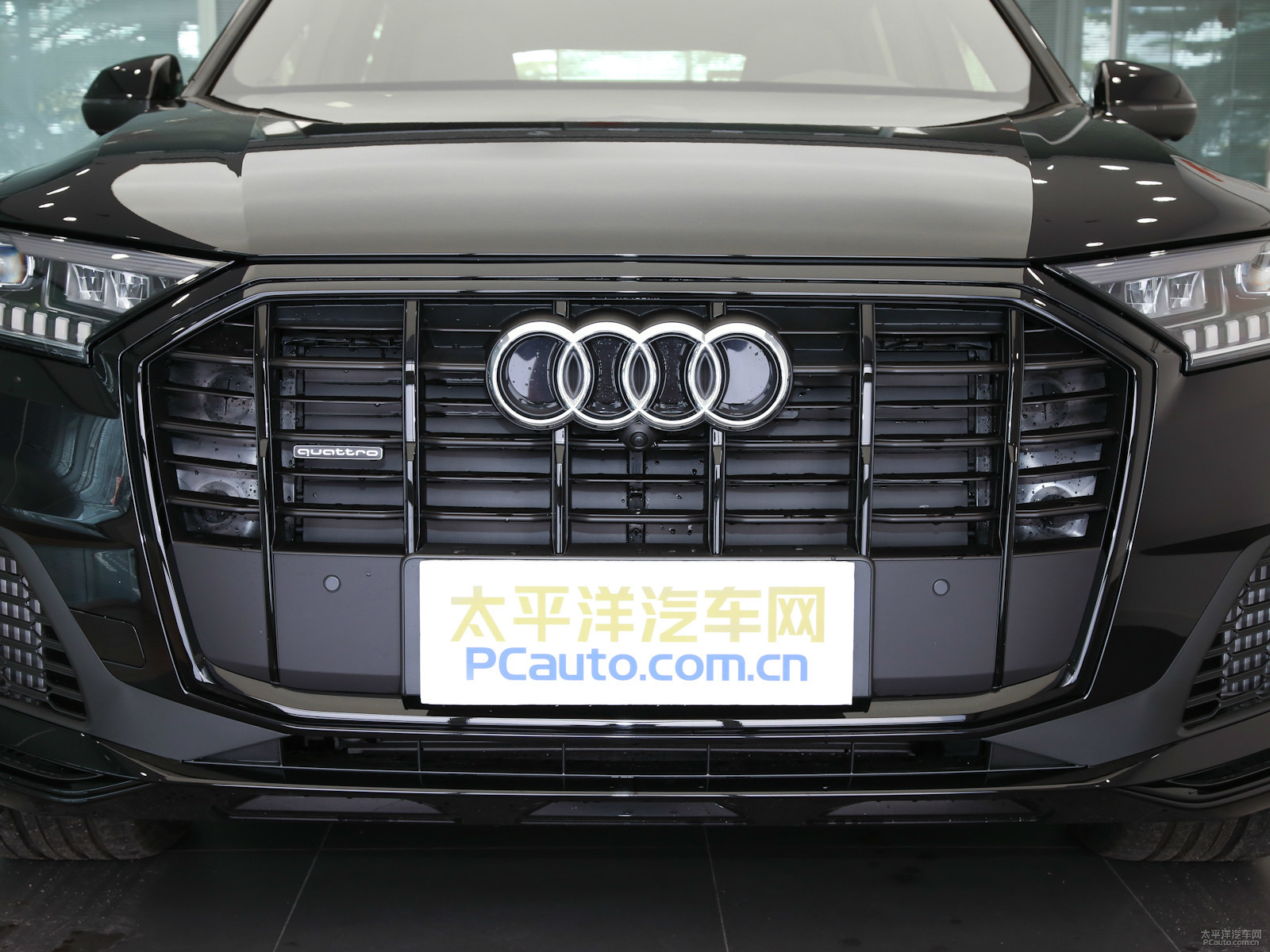 奧迪Q7外觀高清大圖